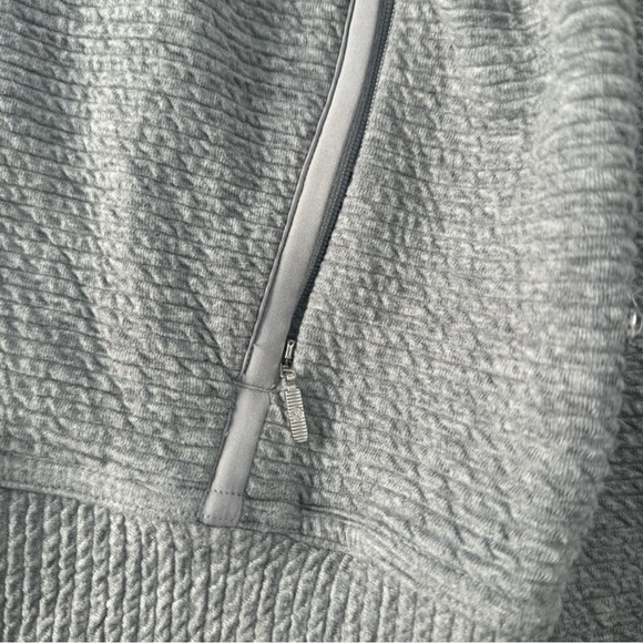 Lululemon Gray Textured Full Zip Jacket Size 6 - Picture 3 of 4